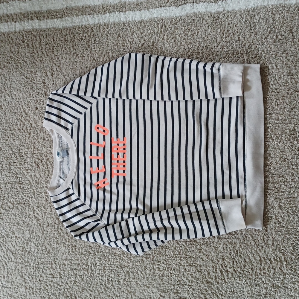 Old Navy woman's size S sweatshirt